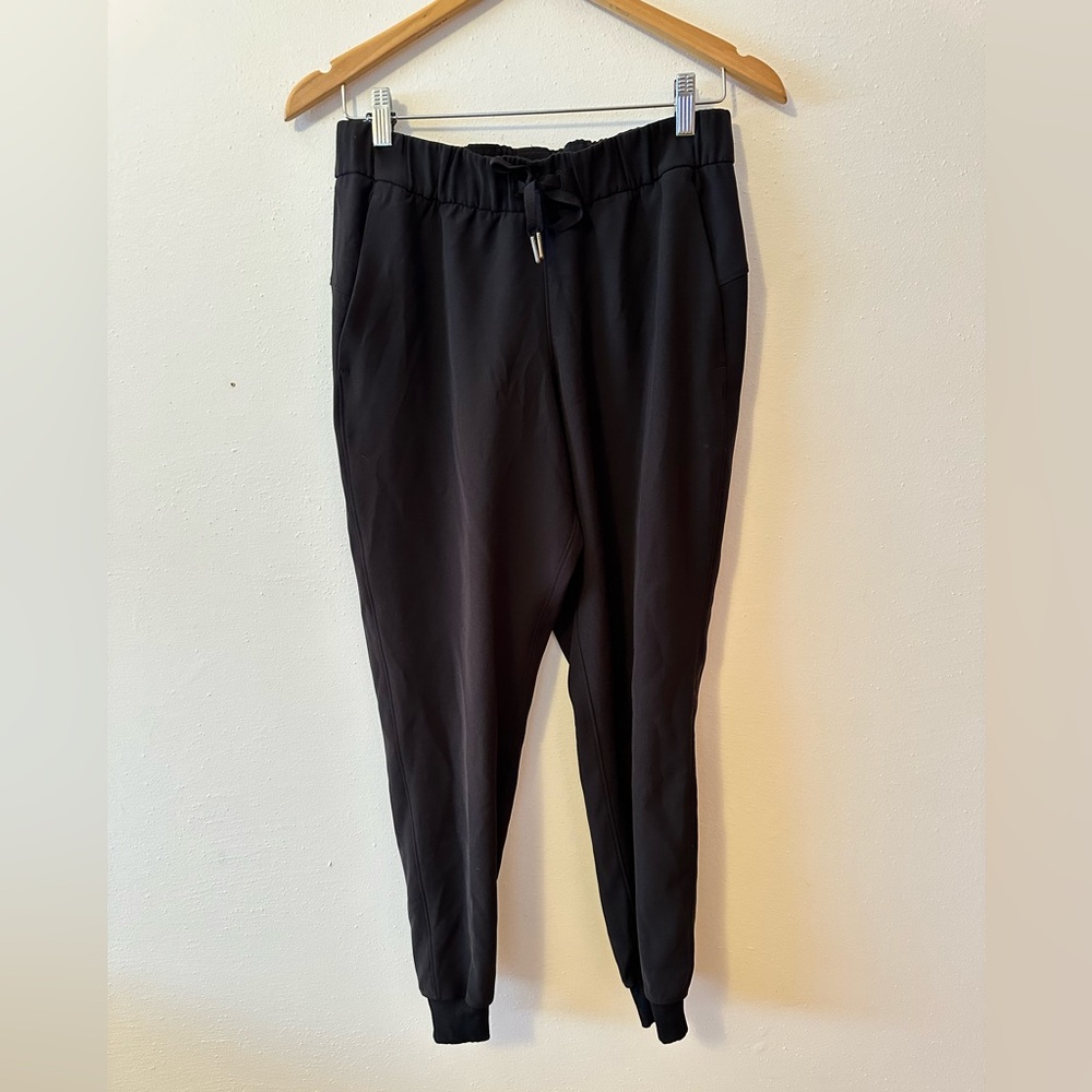 Lululemon Women’s Jogger Active Pant with Pockets Size 6 Black